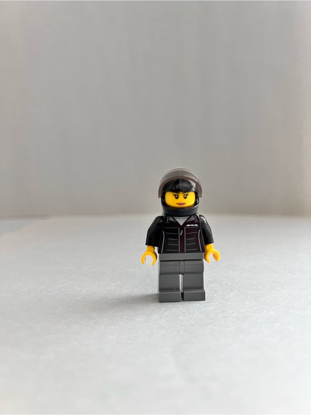 LEGO Speed Champions Mercedes-AMG Project One Driver Minifigure